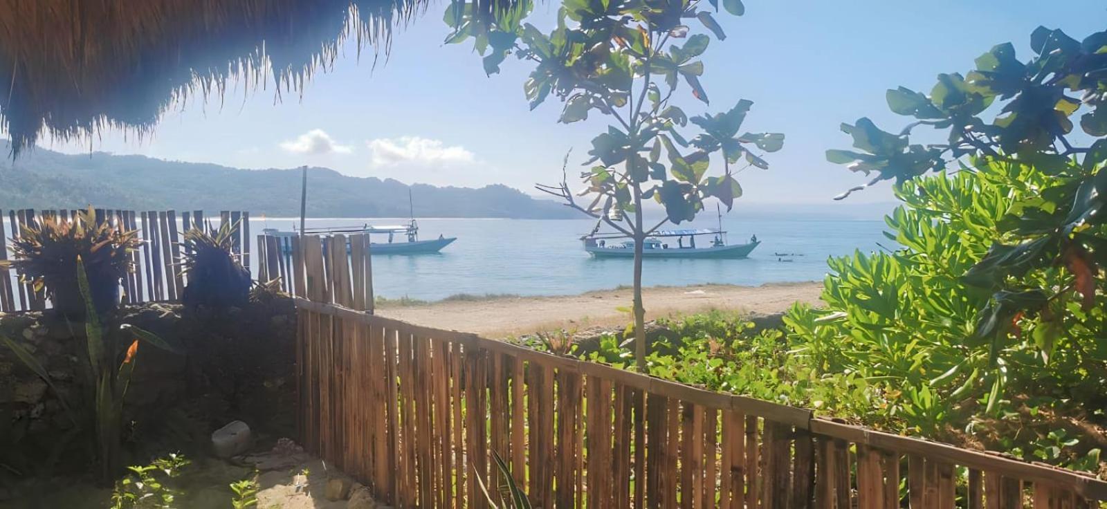 The Village Rua Beach Homestay Exteriér fotografie